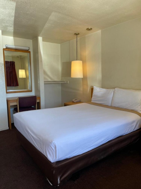 Palms Inn & Suites image 14