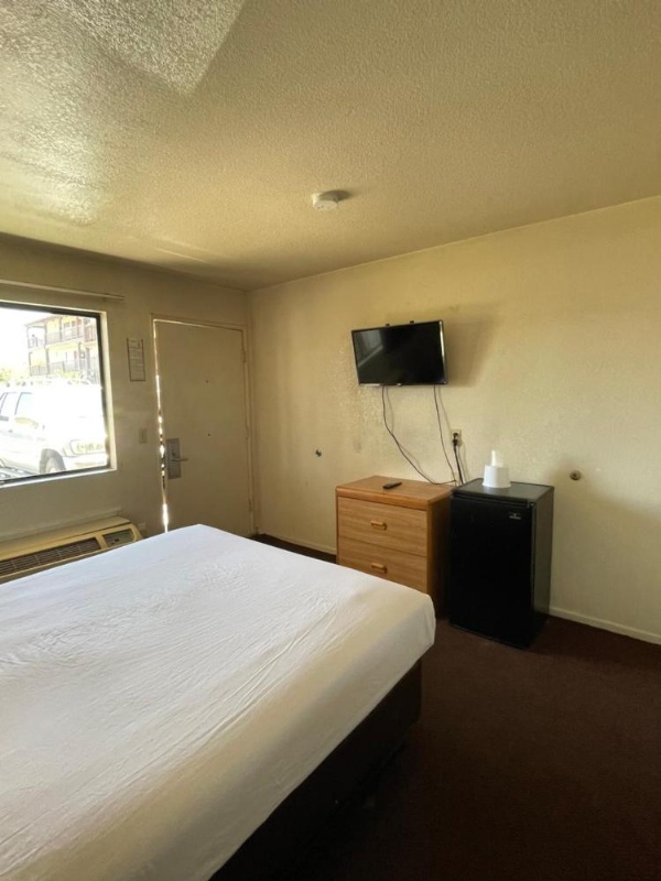 Palms Inn & Suites image 15